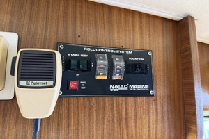 Resolute 63ft Hatteras Yacht For Sale