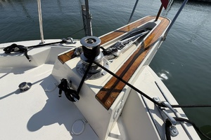 Resolute 63ft Hatteras Yacht For Sale