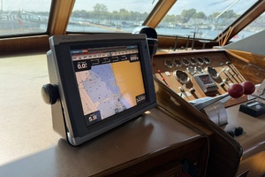 Resolute 63ft Hatteras Yacht For Sale