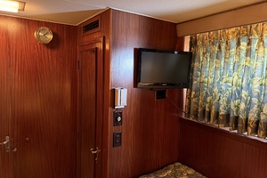 Resolute 63ft Hatteras Yacht For Sale