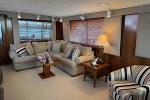 Resolute 63ft Hatteras Yacht For Sale
