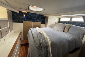 JESSTER 47ft Chris Craft Yacht For Sale