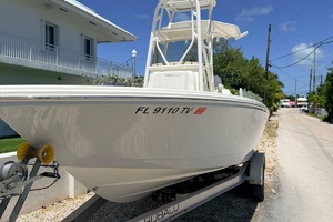 24ft Pathfinder Yacht For Sale