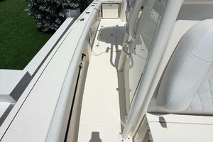 24ft Pathfinder Yacht For Sale
