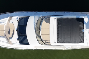 58FT (17.78M) SEA RAY