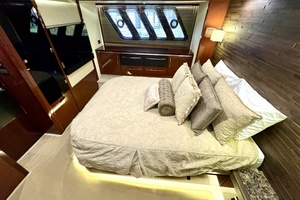 58FT (17.78M) SEA RAY
