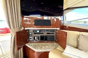 58FT (17.78M) SEA RAY