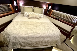 58FT (17.78M) SEA RAY