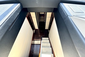58FT (17.78M) SEA RAY