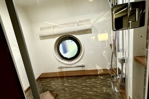 58FT (17.78M) SEA RAY