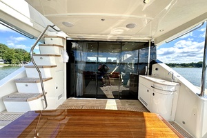 58FT (17.78M) SEA RAY