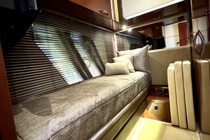 58FT (17.78M) SEA RAY