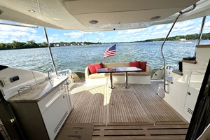 58FT (17.78M) SEA RAY