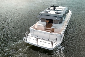 52FT (15.9M) RIVIERA
