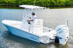 25ft Pathfinder Yacht For Sale