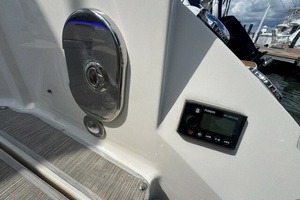 32ft Sea Ray Yacht For Sale