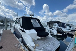 32ft Sea Ray Yacht For Sale