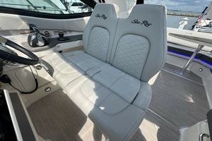 32ft Sea Ray Yacht For Sale