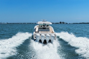 45FT (13.72M) GRADY-WHITE
