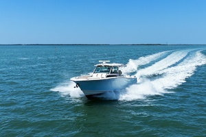 45FT (13.72M) GRADY-WHITE