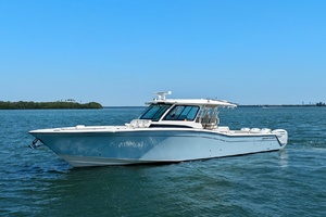 45FT (13.72M) GRADY-WHITE