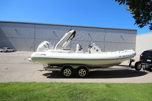 2023 Zodiac Medline 7.5 & Trailer