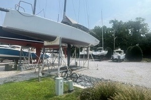 ENDORPHIN 39ft Premier Yacht For Sale
