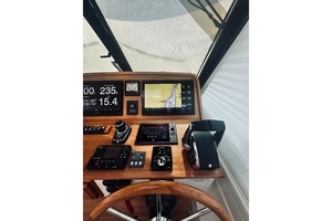 Sapphire 39ft Back Cove Yacht For Sale