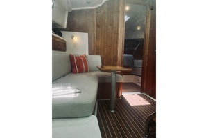 Sapphire 39ft Back Cove Yacht For Sale