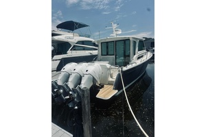 Sapphire 39ft Back Cove Yacht For Sale