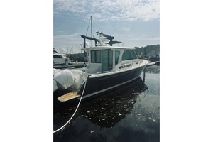 Sapphire 39ft Back Cove Yacht For Sale