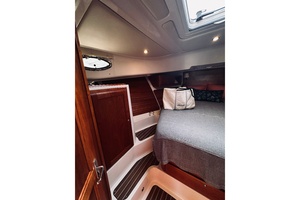 Sapphire 39ft Back Cove Yacht For Sale