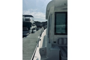 Sapphire 39ft Back Cove Yacht For Sale