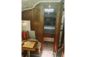 Sapphire 39ft Back Cove Yacht For Sale