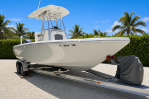 24ft Pathfinder Yacht For Sale
