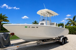 24ft Pathfinder Yacht For Sale