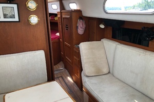 PELEIA 35ft Pearson Yacht For Sale