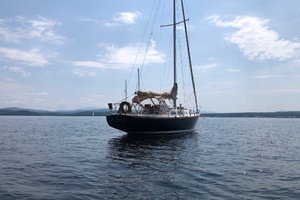PELEIA 35ft Pearson Yacht For Sale