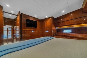 VIP Looking Aft