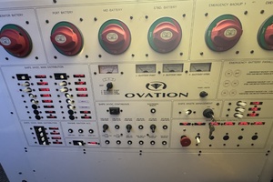 Knotty Dogs 52ft Silverton Yacht For Sale