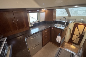 Knotty Dogs 52ft Silverton Yacht For Sale