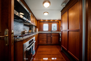 90ft Palmer Johnson Yacht For Sale