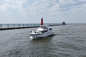 Jubilee 52ft Hatteras Yacht For Sale