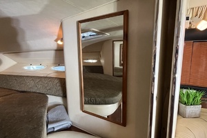 EXECUTIVE RETREAT 34ft Sea Ray Yacht For Sale