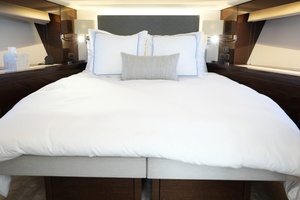 59ft Prestige Yacht For Sale