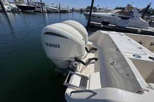 27ft Grady White Yacht For Sale