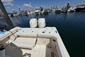 27ft Grady White Yacht For Sale