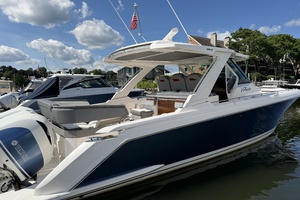 38ft Tiara Yachts Yacht For Sale