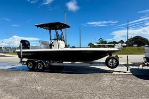 23ft ShearWater Yacht For Sale