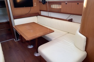 American Spirit II 40ft Beneteau Yacht For Sale